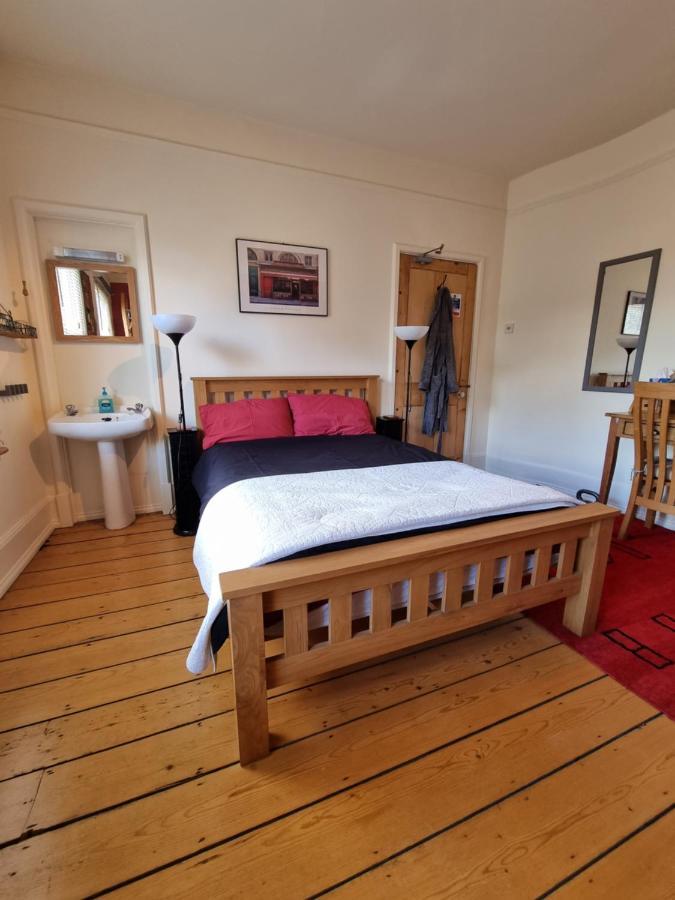 Alma House Bed And Breakfast 纽伯里 外观 照片